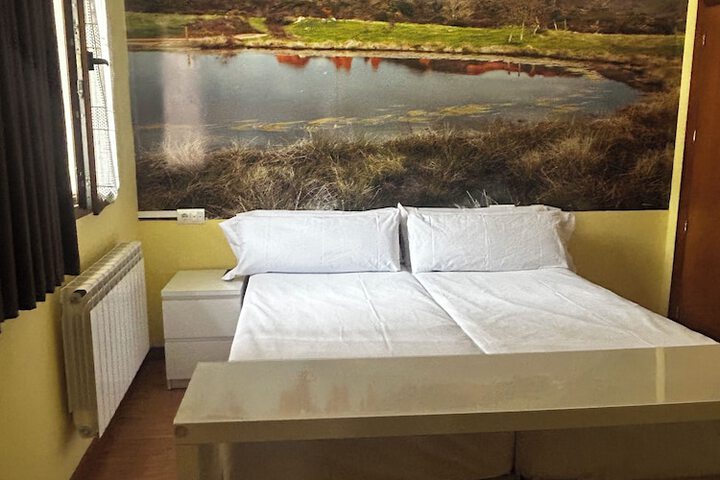 Room 35 of 108