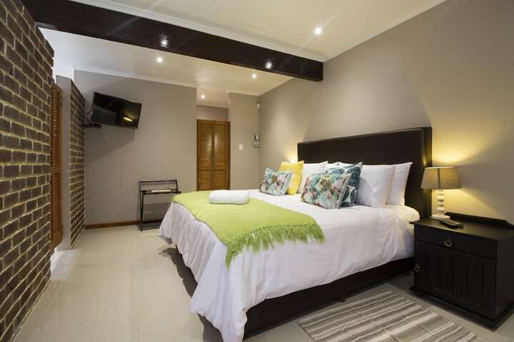 Room 13 of 60