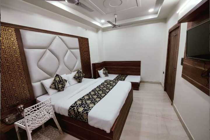 Room 21 of 48