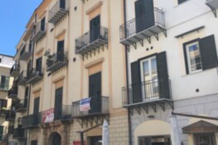 Hotel 6 of 27