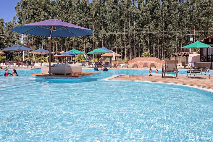 Pool 36 of 141