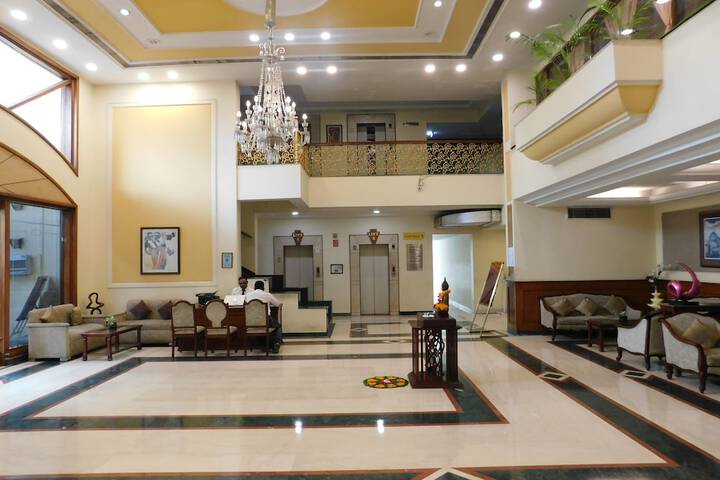 Hotel Lobby