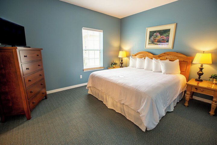 Room 6 of 71