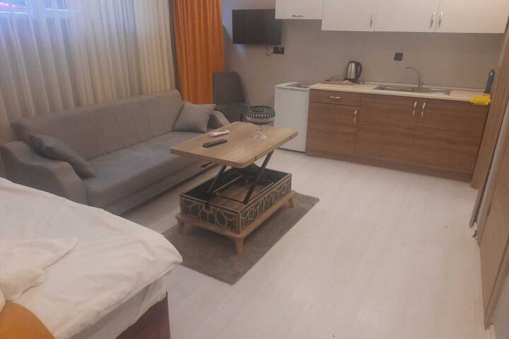 Room 19 of 30