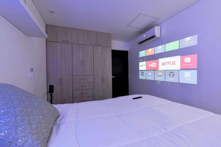 Room 40 of 270