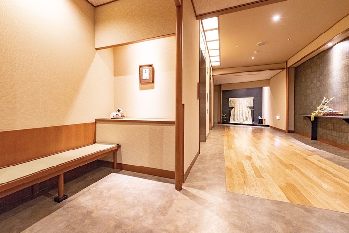 Ballroom/Hall 47 of 54
