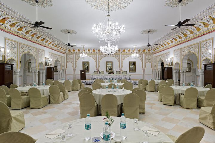 Ballroom/Hall 46 of 110