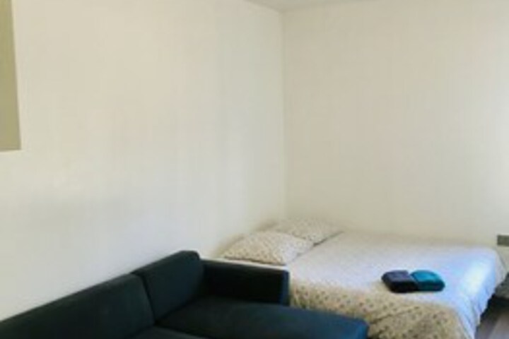 Room 19 of 19