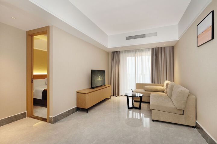 Room 22 of 46