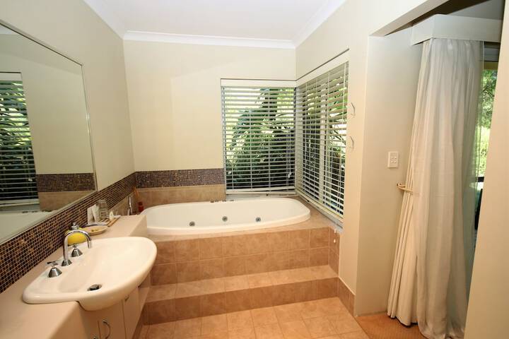 Bath Photo