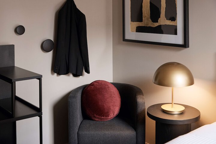 Room 16 of 78