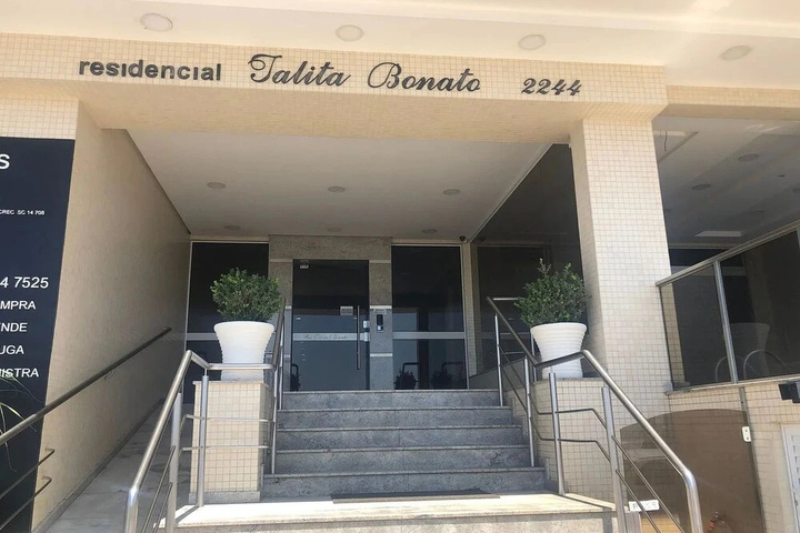 Apto Pé na Areia