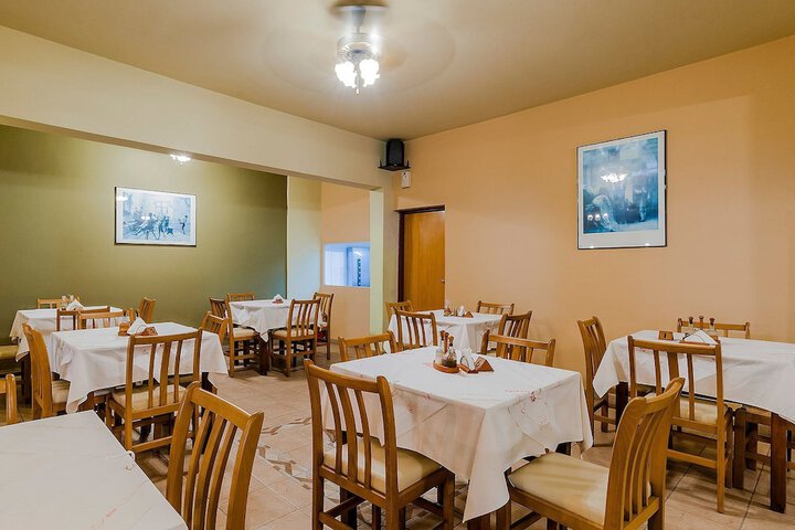 Dining 58 of 78