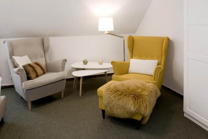Room 28 of 75