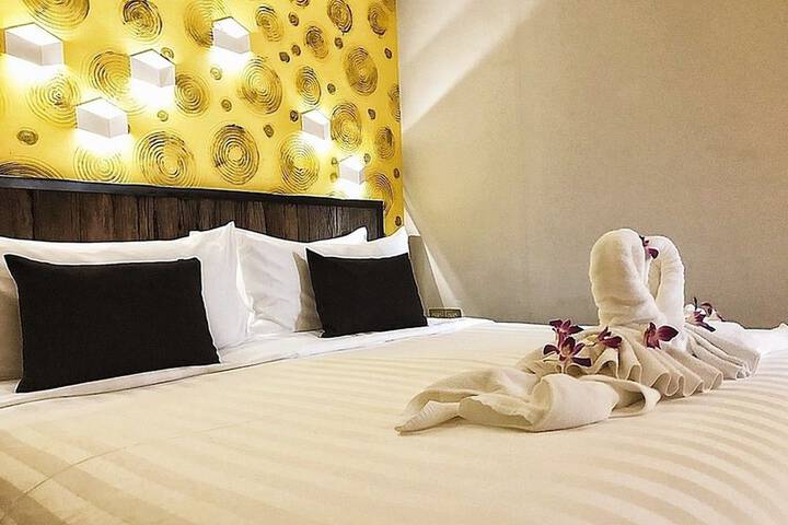 Room 20 of 48