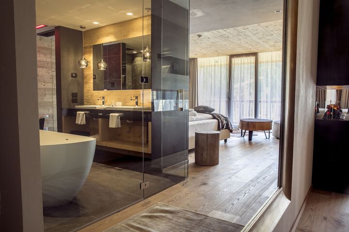Bath Photo