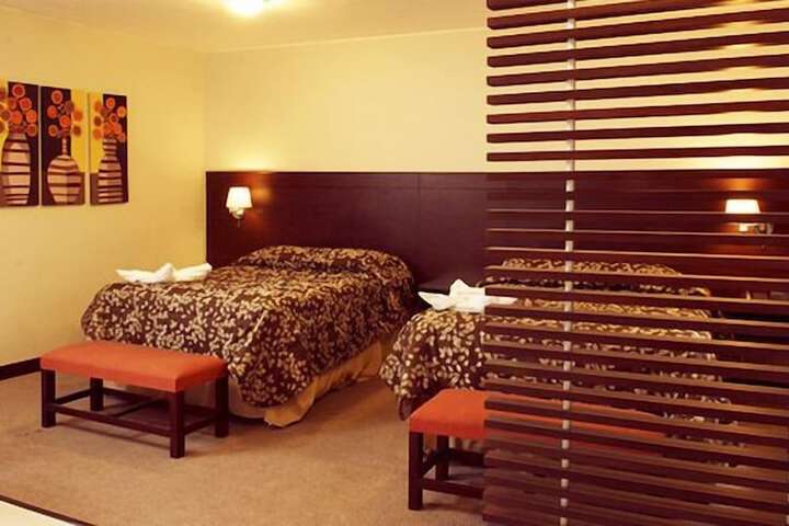 Room 4 of 36