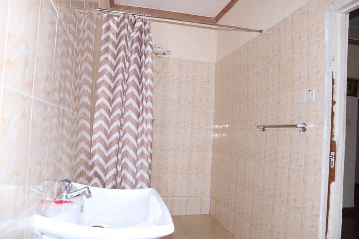 Room 10 of 22