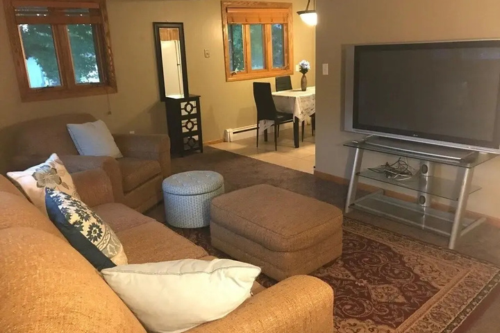 Room 2 of 15