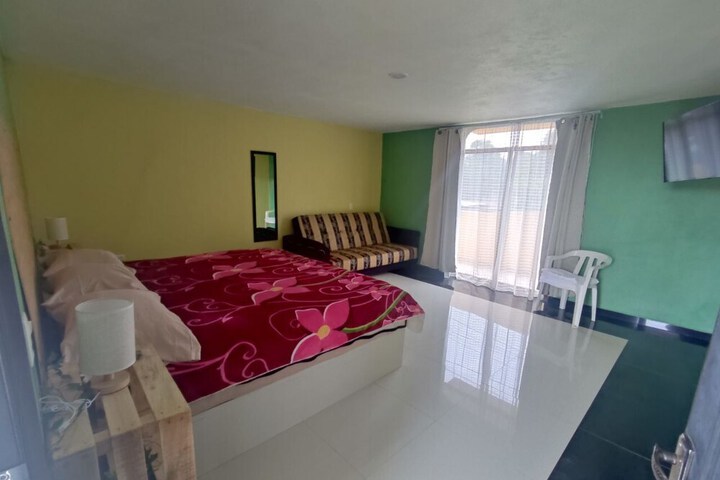 Room 28 of 47