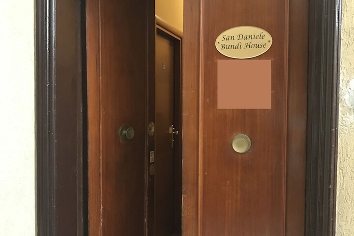 Ballroom/Hall 26 of 28