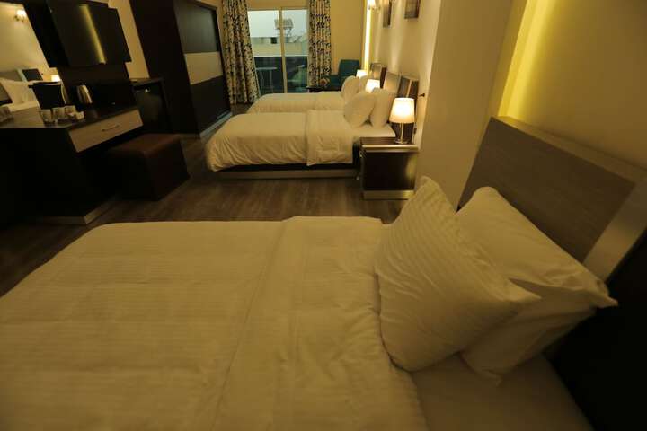 Room 16 of 139