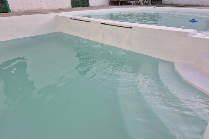 Pool 5 of 6