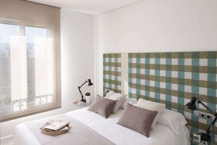 Room 15 of 35