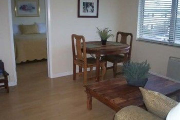 Room 18 of 22
