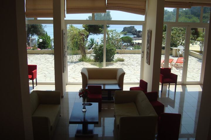 Hotel Interior 5 of 159