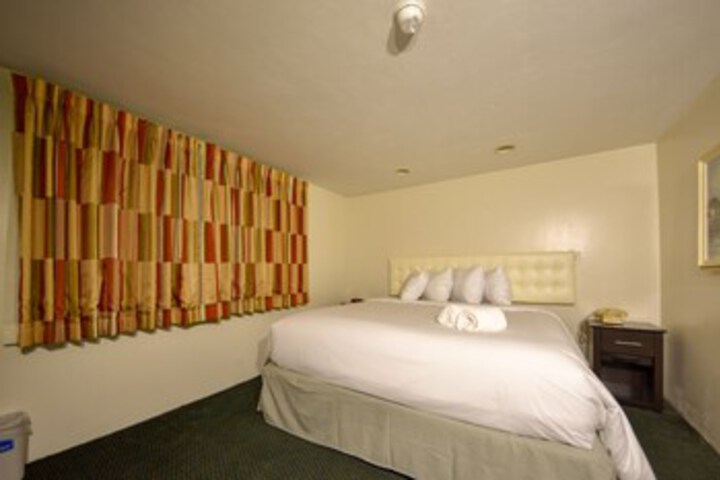 Room 88 of 207