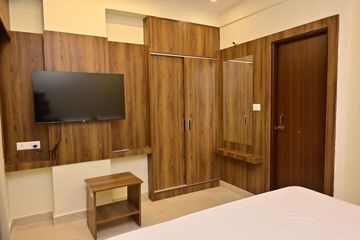 Room 31 of 78
