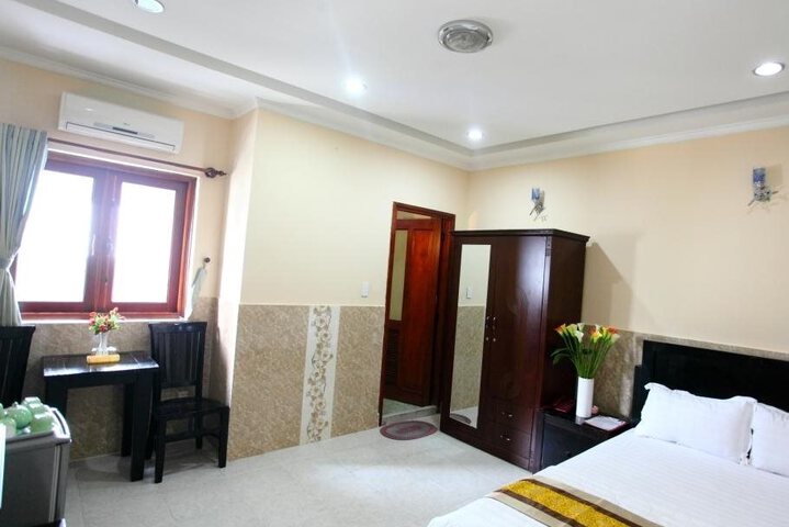 Photo 7