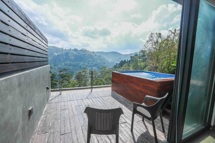 Room 3 of 55