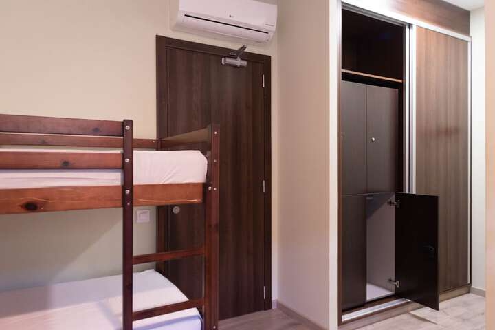 Room 3 of 22