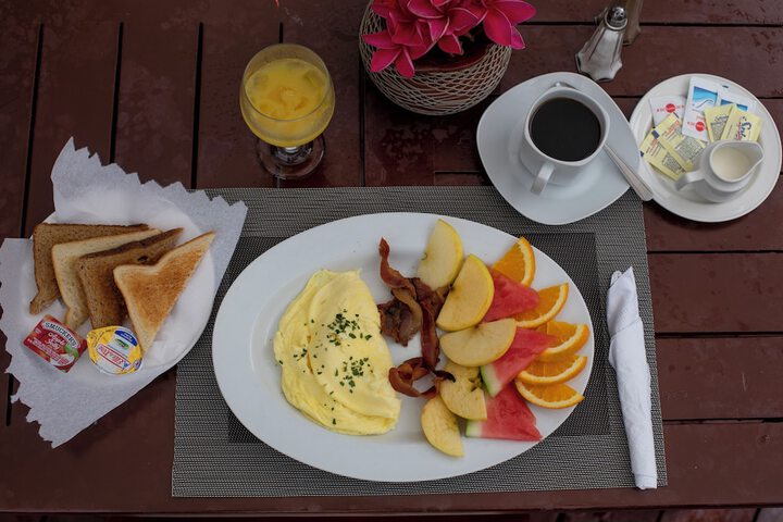 Breakfast/Coffee Service 67 of 82