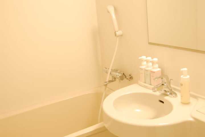 Room 16 of 29