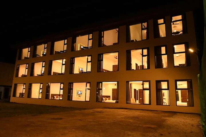 Hotel 44 of 44