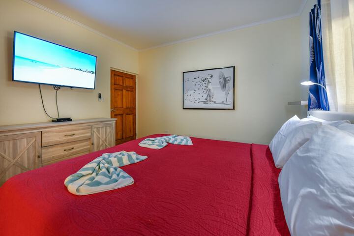 Room 18 of 526