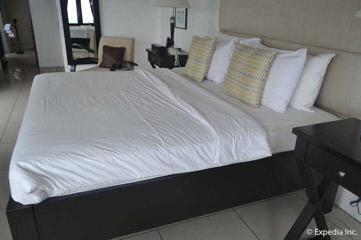 Room 19 of 81