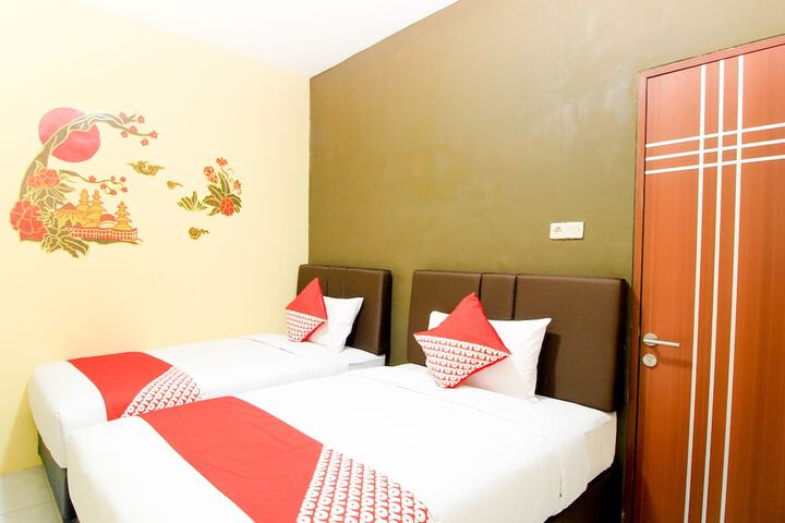 Room 12 of 22