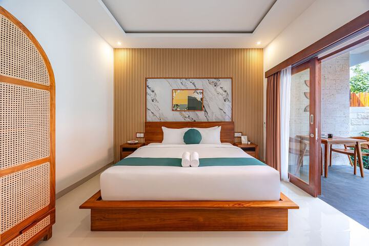 Room 9 of 22