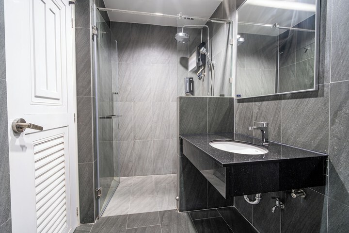 Room 45 of 72