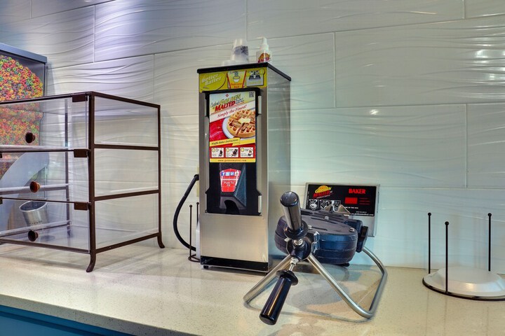 Snack bar