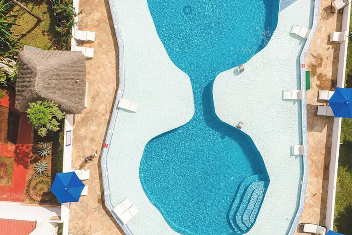 Pool 57 of 127