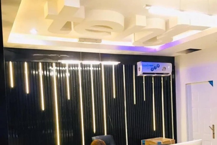 Hotel Interior 3 of 31