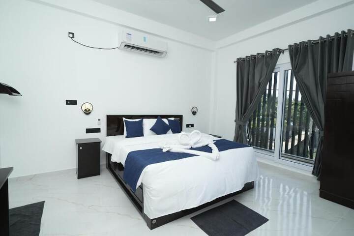 Room 4 of 21