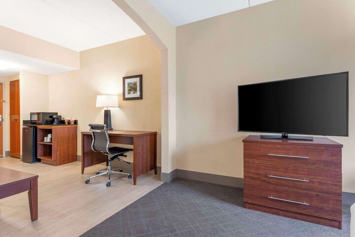 Room 21 of 52