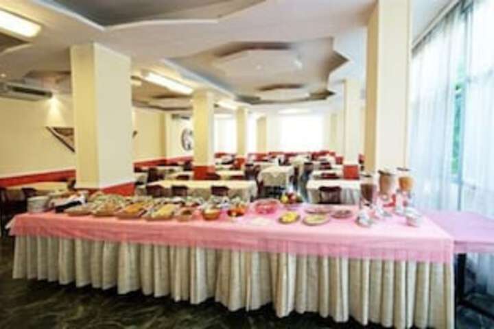 Breakfast/Coffee Service 18 of 23