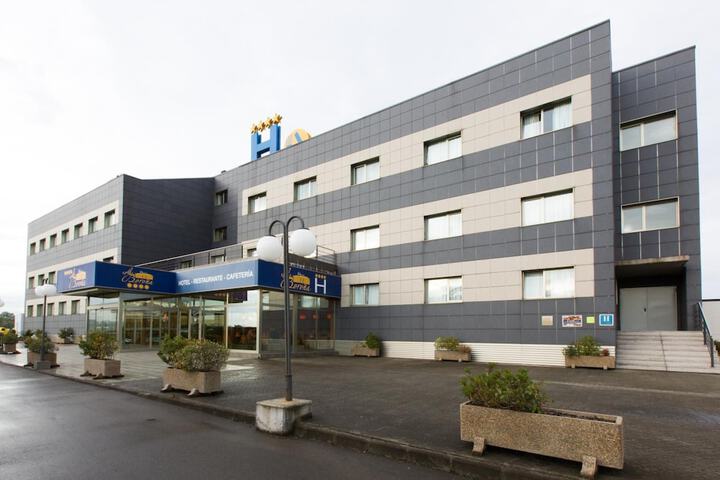 Hotel 45 of 47